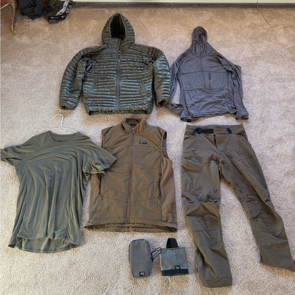7 Piece Stone Glacier Hunting Bundle